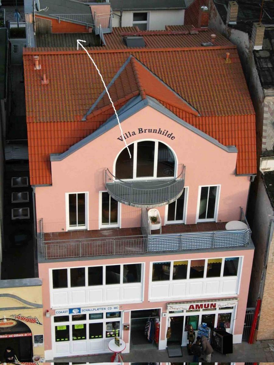 Apartamento Sonnendeck, Direkt Am Leuchtturm Rostock Exterior foto